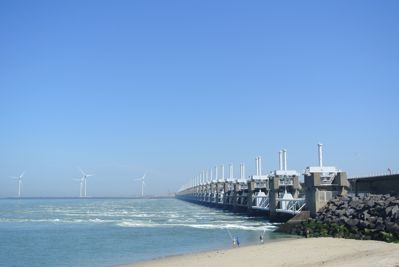 The mighty Oosterscheldekering